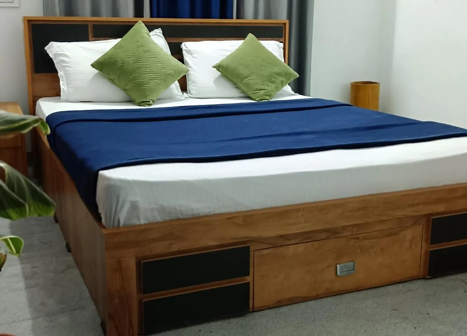 Royal Valley Apartment Service Villa Kalpetta