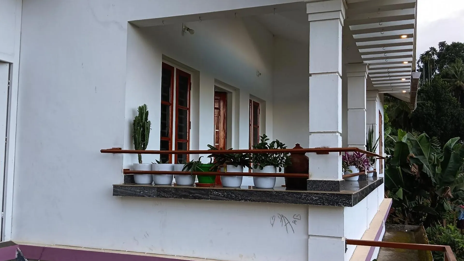 Royal Valley Apartment Service Villa Kalpetta 0*,