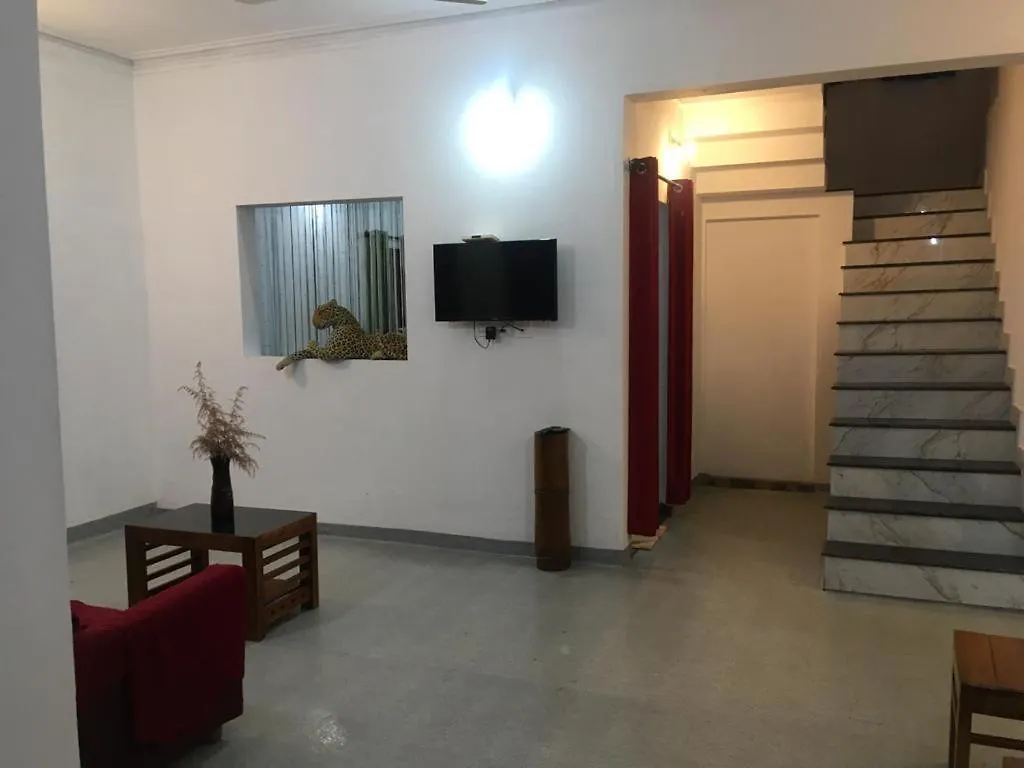 Royal Valley Apartment Service Villa Kalpetta
