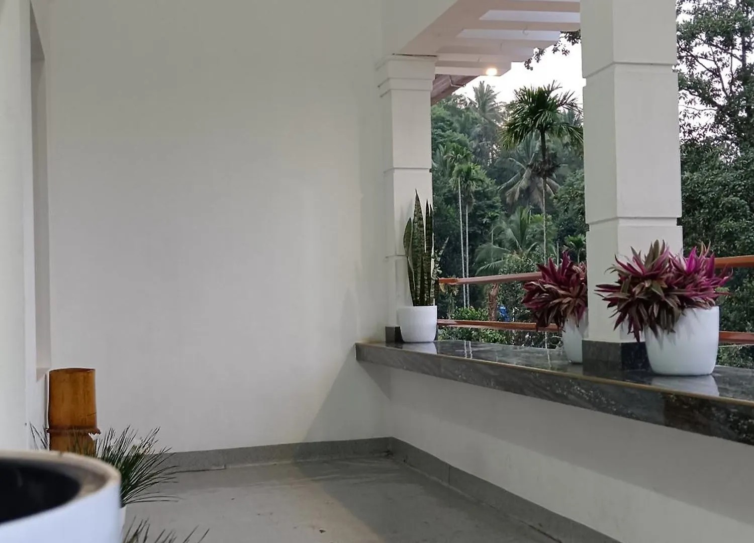 Royal Valley Apartment Service Villa Kalpetta India