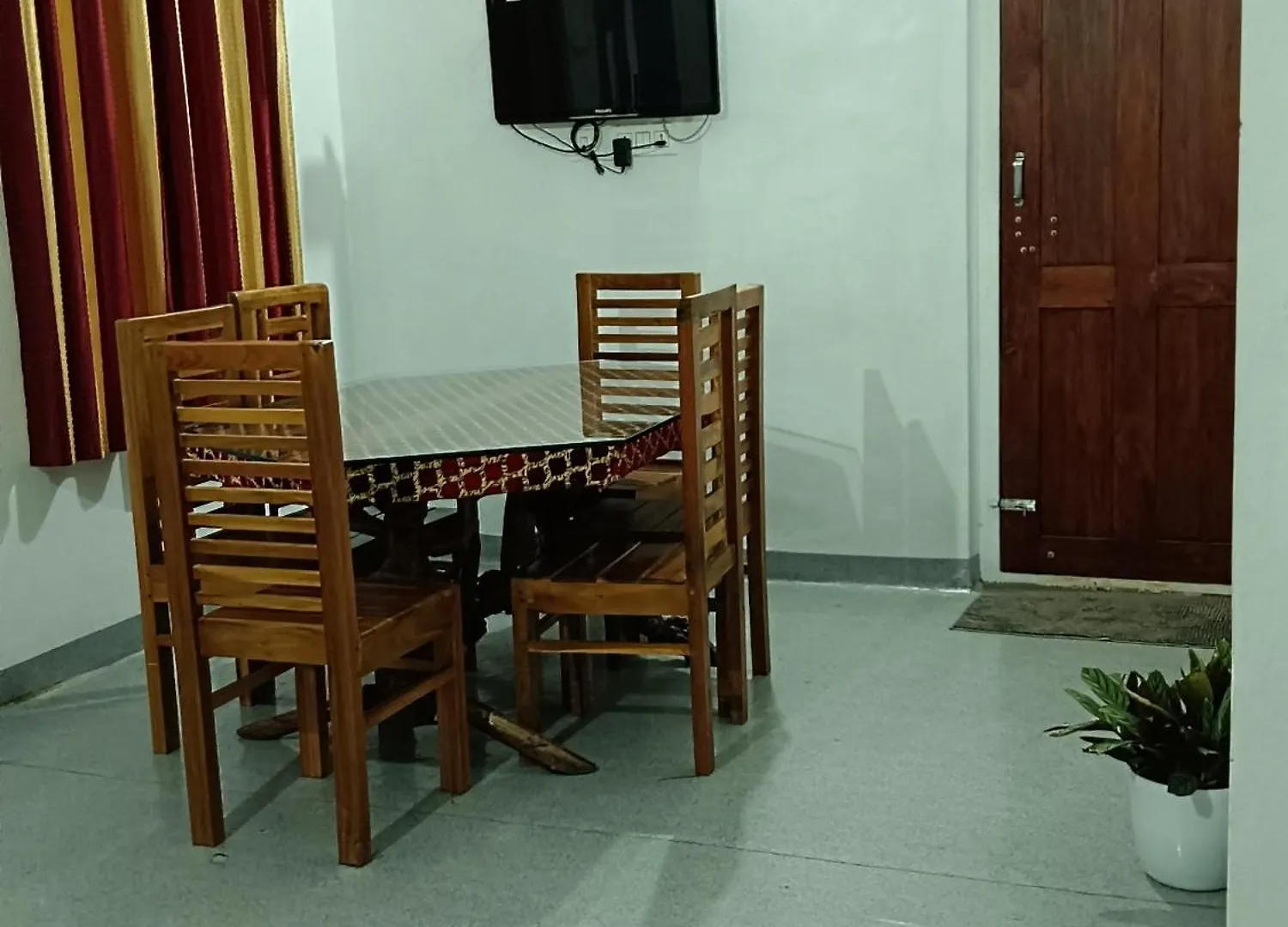Royal Valley Apartment Service Villa Kalpetta