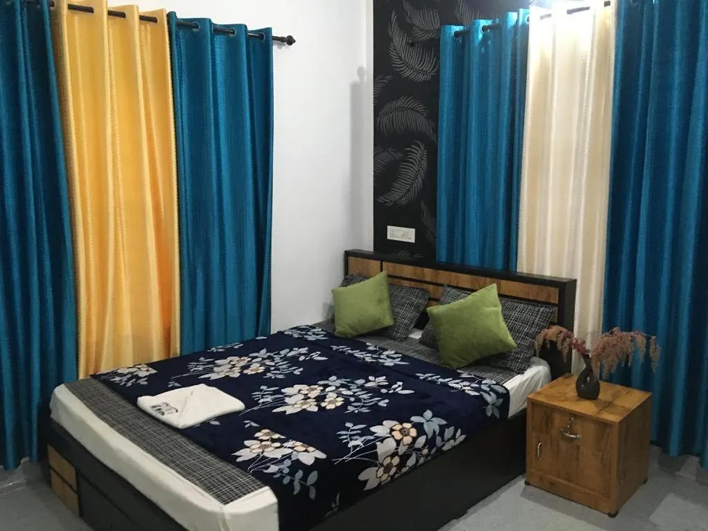 Royal Valley Apartment Service Villa 卡尔佩特塔 0*,  印度