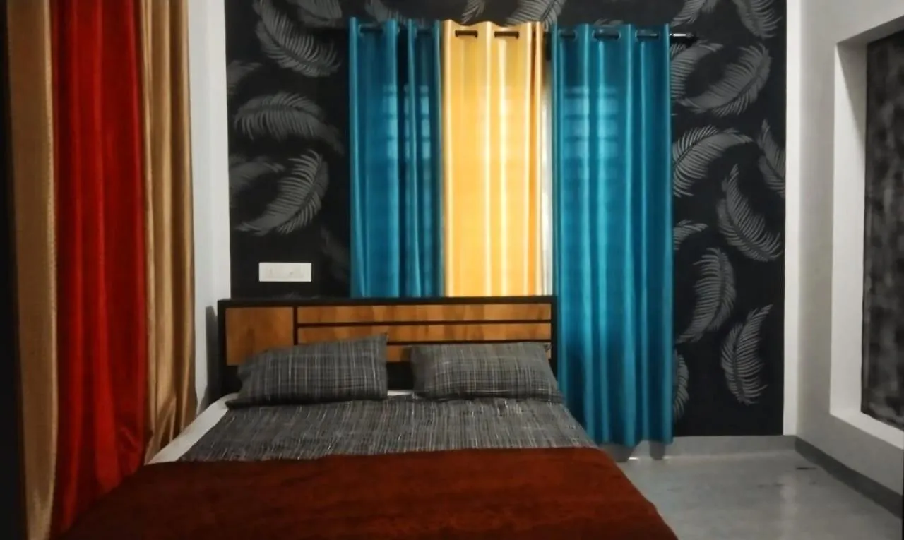 Royal Valley Apartment Service Villa 卡尔佩特塔
