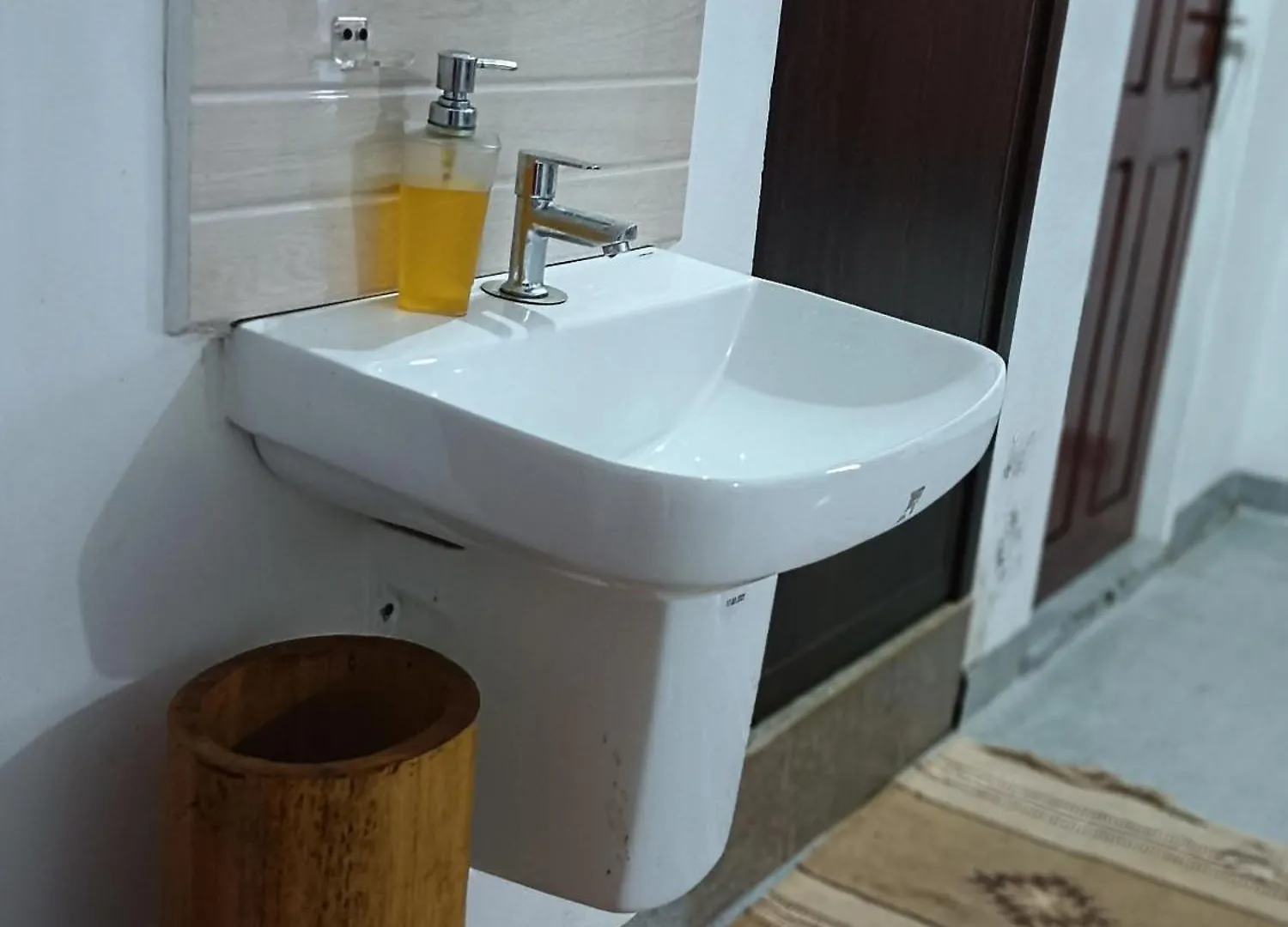 Royal Valley Apartment Service Villa 卡尔佩特塔 0*,  印度